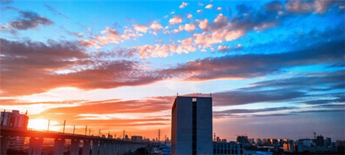 开幼儿园能挣钱吗?，幼儿园可以开个什么加盟店