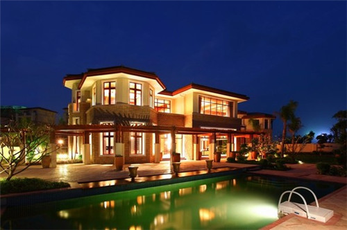 炒素火腿青椒怎么炒（青椒炒素火腿的做法）