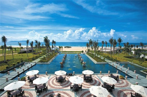 巨峰公司起名哪家价格透明（巨峰logo）